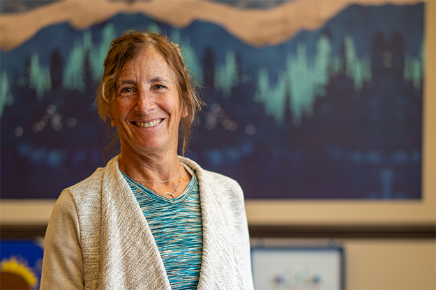 Dr. Sondra Marshall
