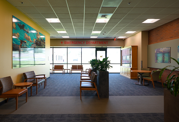 St. Charles Madras ED entrance